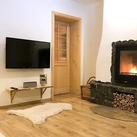A Montanus Apartment *